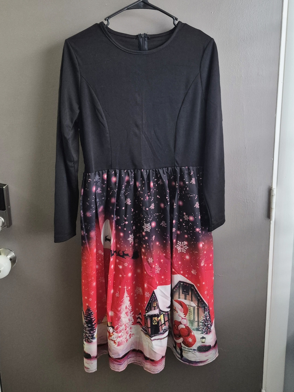 Christmas Print Long Sleeve Dress - Black & Red, Size Medium